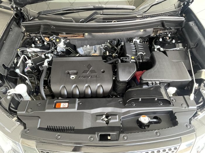 2021 Mitsubishi Outlander Black Edition