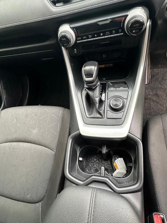 2023 Toyota RAV4 GXL