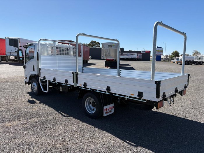 2024 Isuzu Nnr Amt Mwb