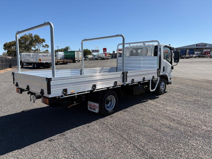 2024 Isuzu Nnr Amt Mwb