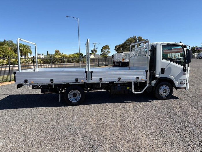 2024 Isuzu Nnr Amt Mwb