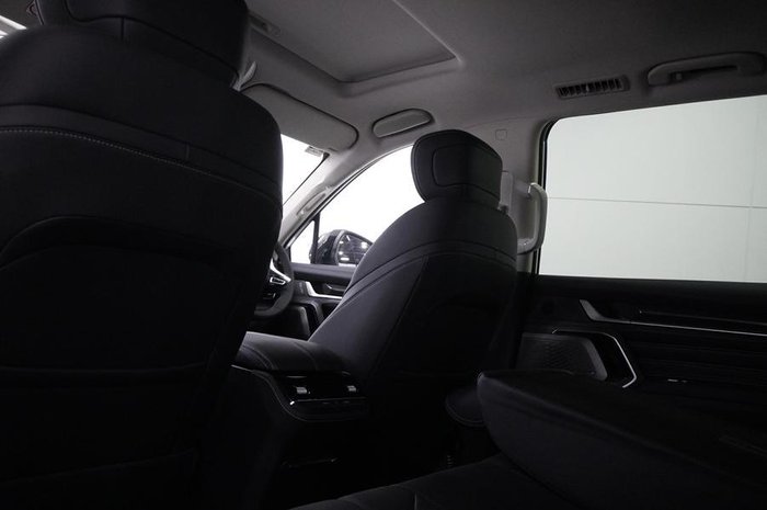 2025 LDV D90 Executive