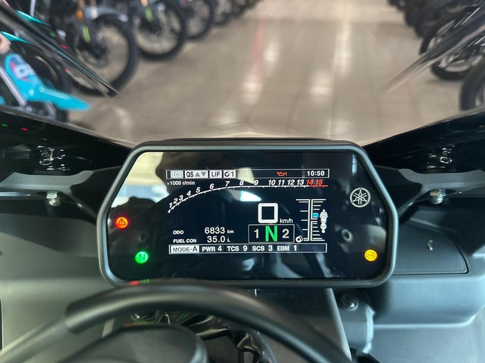 2023 Yamaha YZF-R1 R1 Black