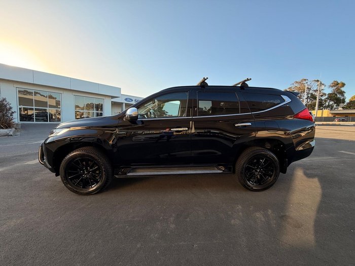 2019 Mitsubishi Pajero Sport Black Edition