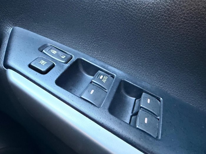 2019 Mitsubishi Pajero Sport Black Edition