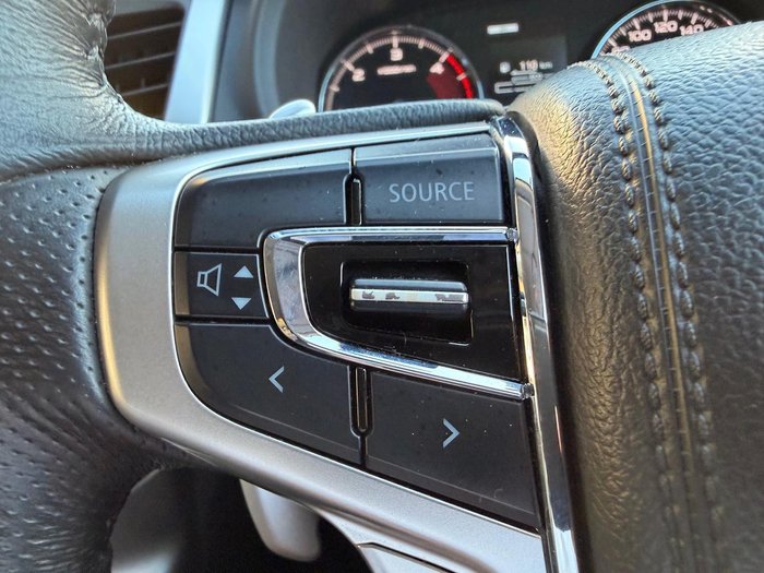 2019 Mitsubishi Pajero Sport Black Edition