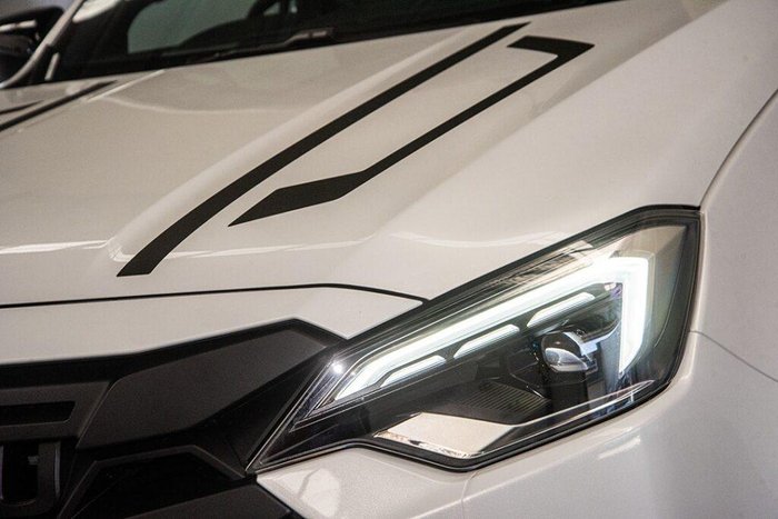 2025 Isuzu D-MAX BLADE