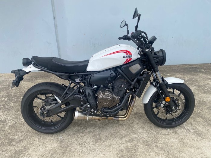 2024 Yamaha XSR700 White