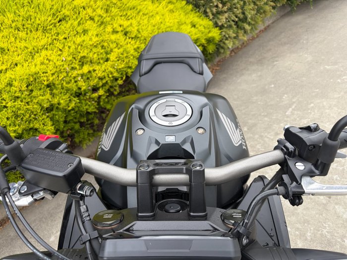 2022 Honda CB650R Black