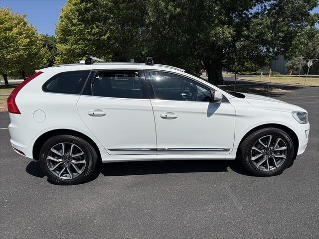2016 Volvo XC60 D5 Luxury