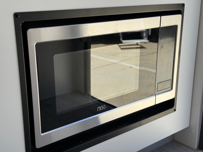 2025 Traveller Destination Track 13