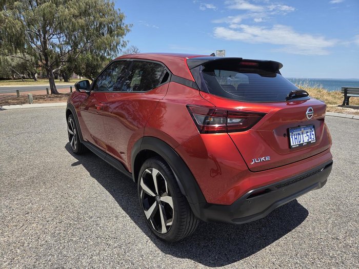 2020 Nissan JUKE ST-L F16 Fuji Sunset Red