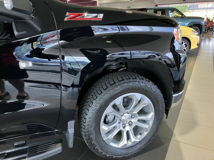 2025 Chevrolet Silverado 1500 LTZ Premium