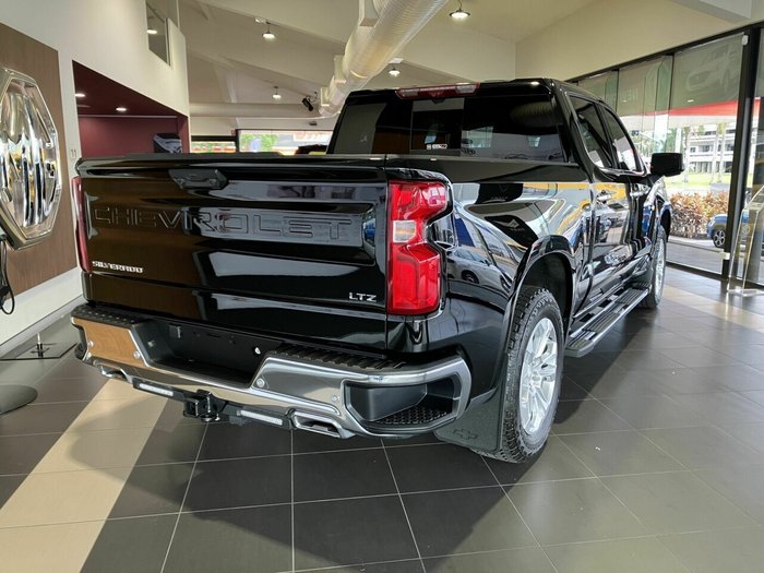 2025 Chevrolet Silverado 1500 LTZ Premium