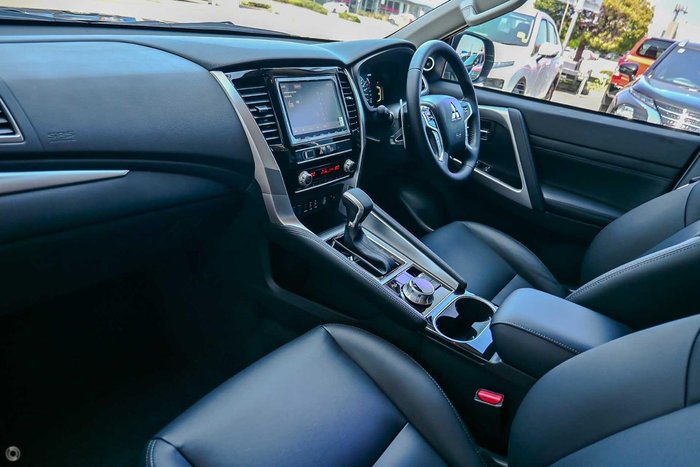 2023 Mitsubishi Pajero Sport GSR