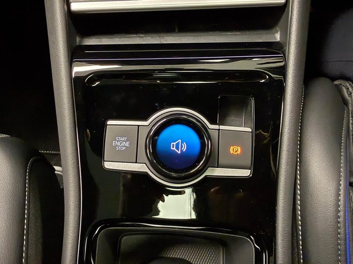 2025 Volkswagen Tiguan 150TSI R-Line