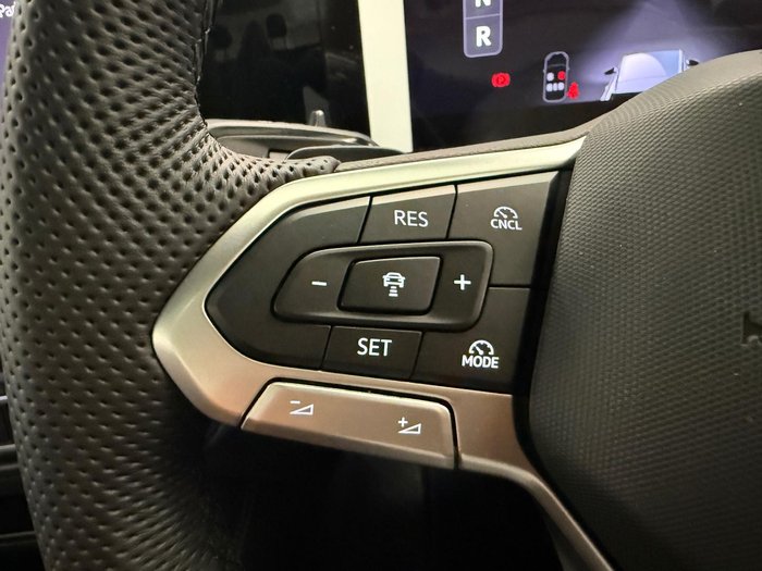 2025 Volkswagen Tiguan 150TSI R-Line