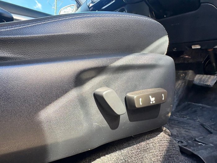 2019 Toyota Hilux SR5