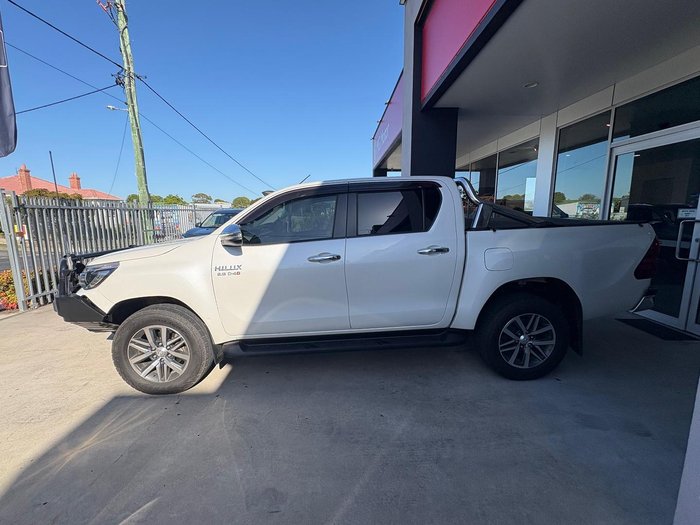 2019 Toyota Hilux SR5