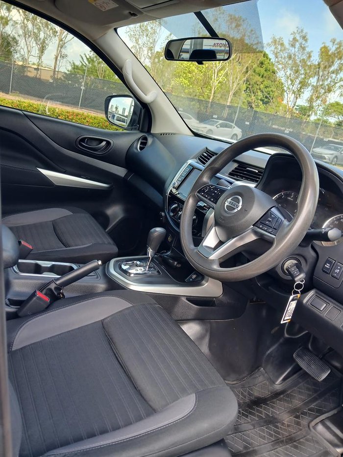 2021 Nissan Navara SL