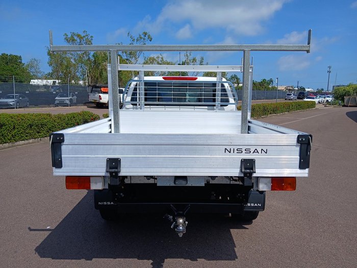 2021 Nissan Navara SL