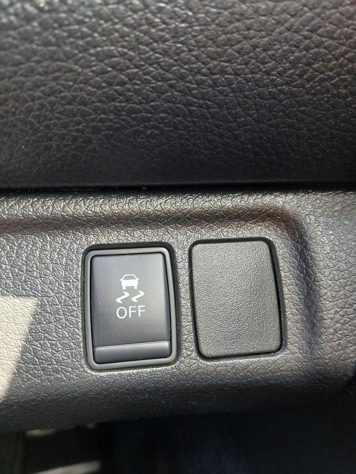 2021 Nissan Navara SL