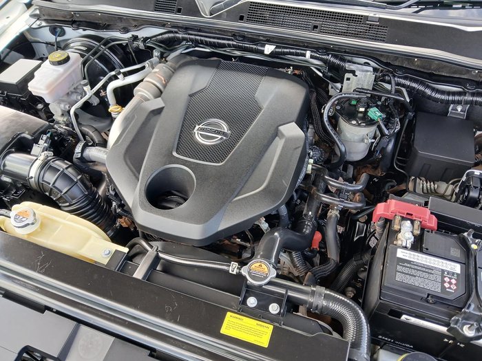 2021 Nissan Navara SL