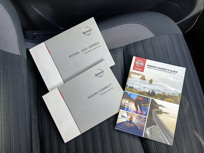 2021 Nissan Navara SL