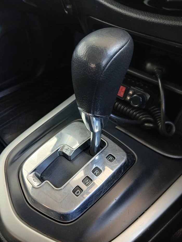 2022 Nissan Navara SL