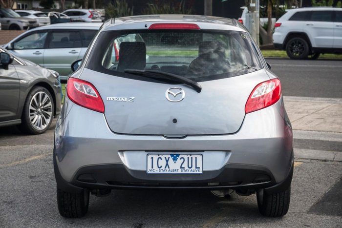 2014 Mazda 2 Neo Sport