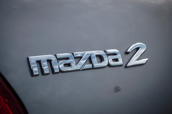 2014 Mazda 2 Neo Sport