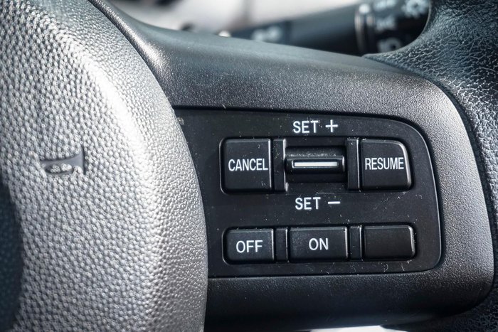 2014 Mazda 2 Neo Sport