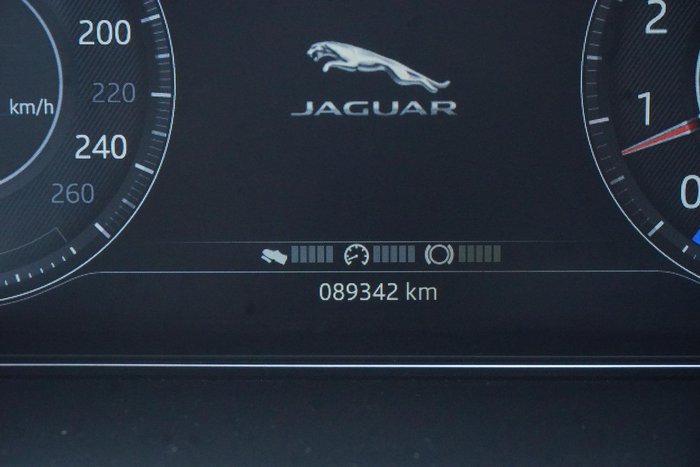 2020 Jaguar E-PACE P250 Chequered Flag