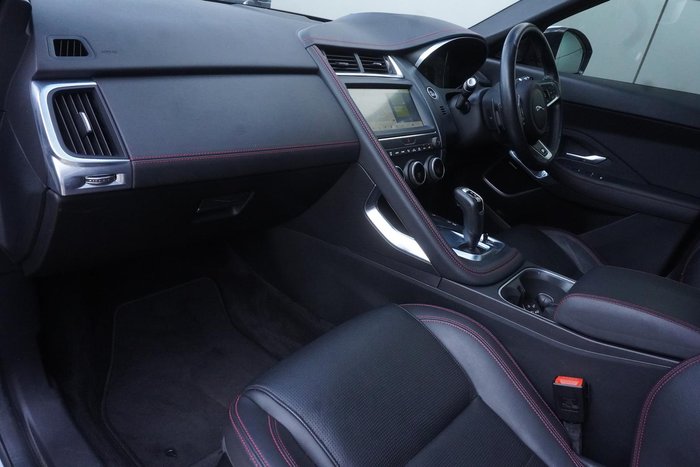 2020 Jaguar E-PACE P250 Chequered Flag