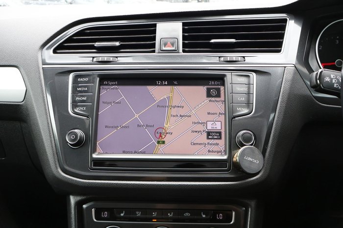 2016 Volkswagen Tiguan 110TDI Comfortline 5N MY17 Four Wheel Drive Pure White