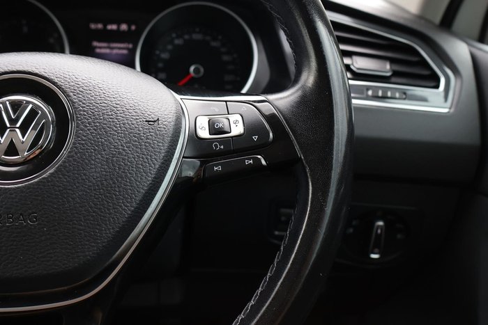 2016 Volkswagen Tiguan 110TDI Comfortline 5N MY17 Four Wheel Drive Pure White