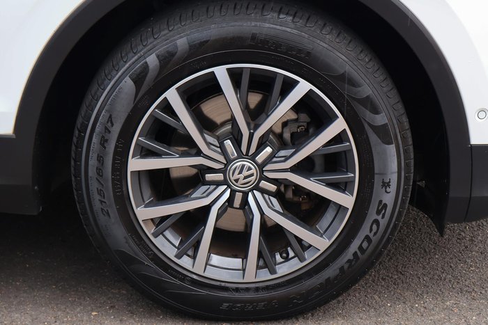 2016 Volkswagen Tiguan 110TDI Comfortline 5N MY17 Four Wheel Drive Pure White