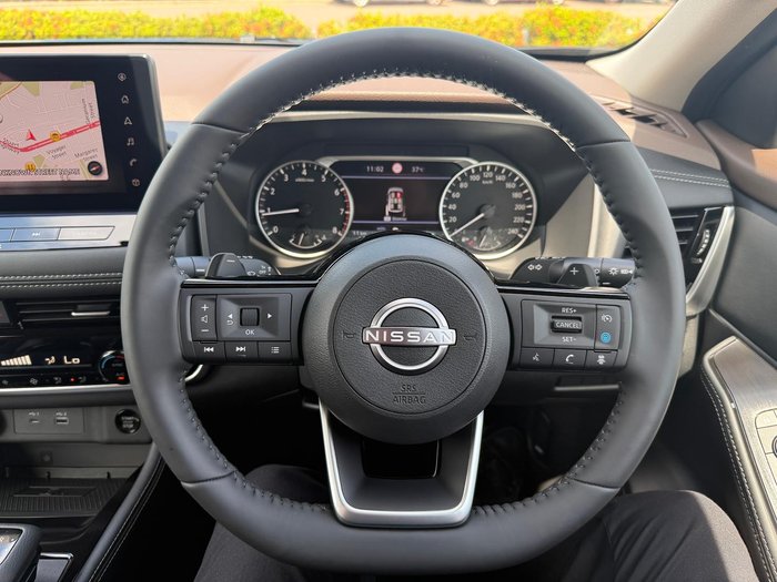 2025 Nissan X-TRAIL ST-L