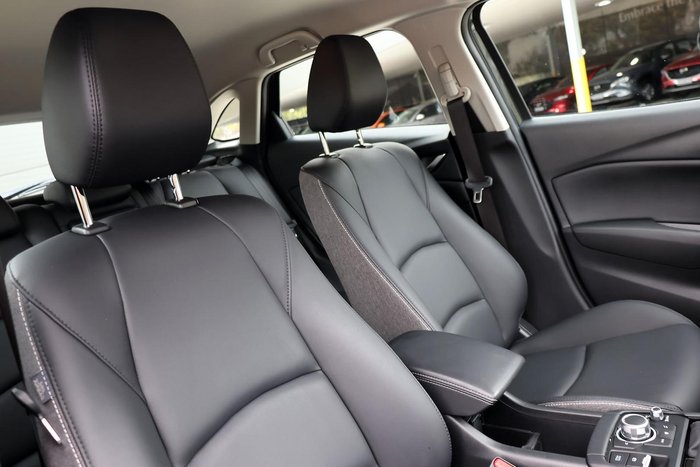 2025 Mazda CX-3 G20 Evolve