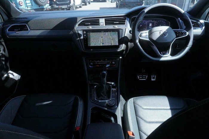 2023 Volkswagen Tiguan 162TSI R-Line