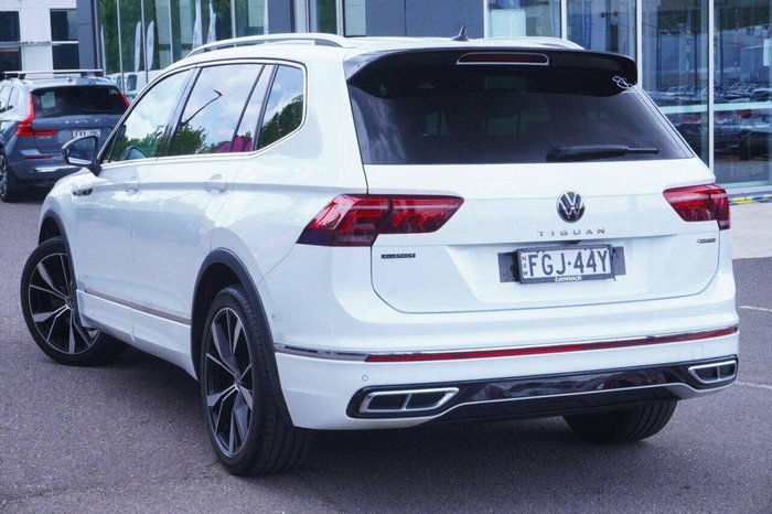 2023 Volkswagen Tiguan 162TSI R-Line