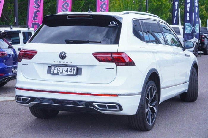 2023 Volkswagen Tiguan 162TSI R-Line