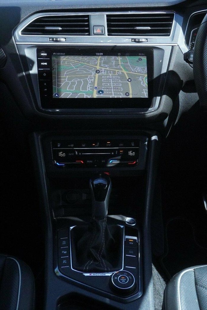 2023 Volkswagen Tiguan 162TSI R-Line