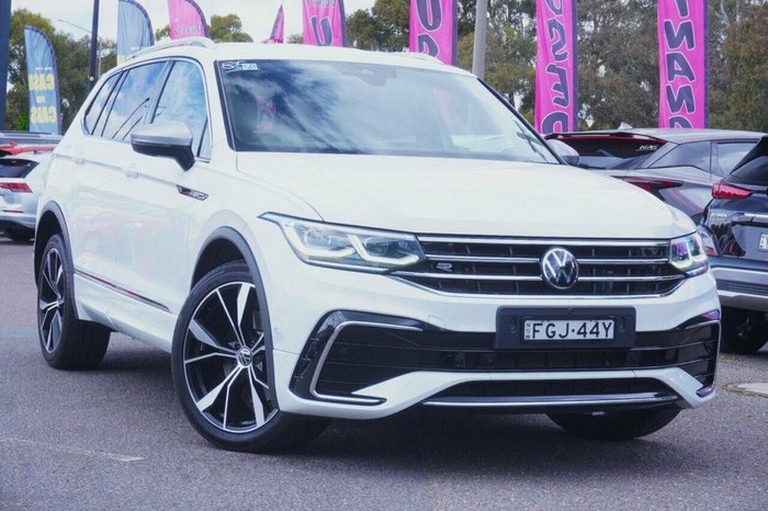 2023 Volkswagen Tiguan 162TSI R-Line