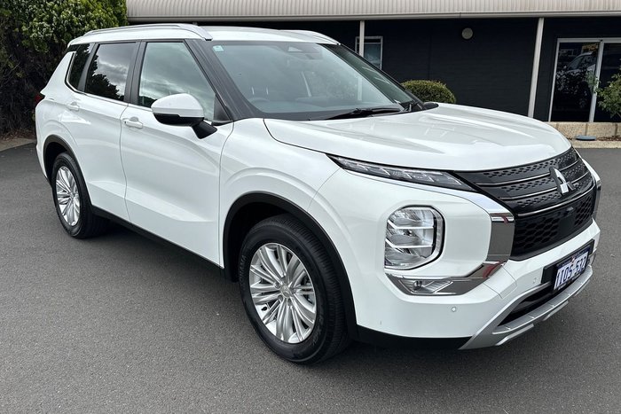 2024 Mitsubishi Outlander