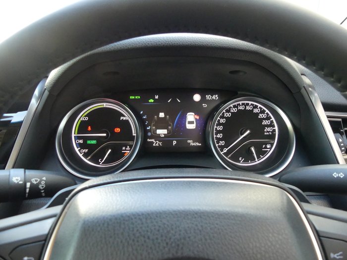 2023 Toyota Camry SX