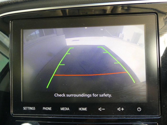 2021 Mitsubishi Outlander LS