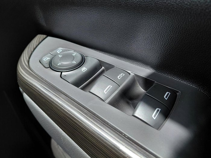 2019 Holden Acadia LTZ