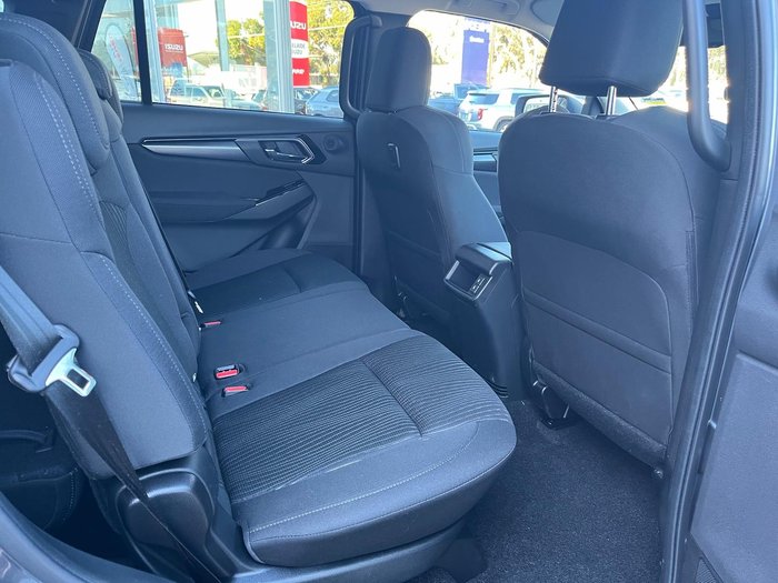 2025 Isuzu MU-X LS-U