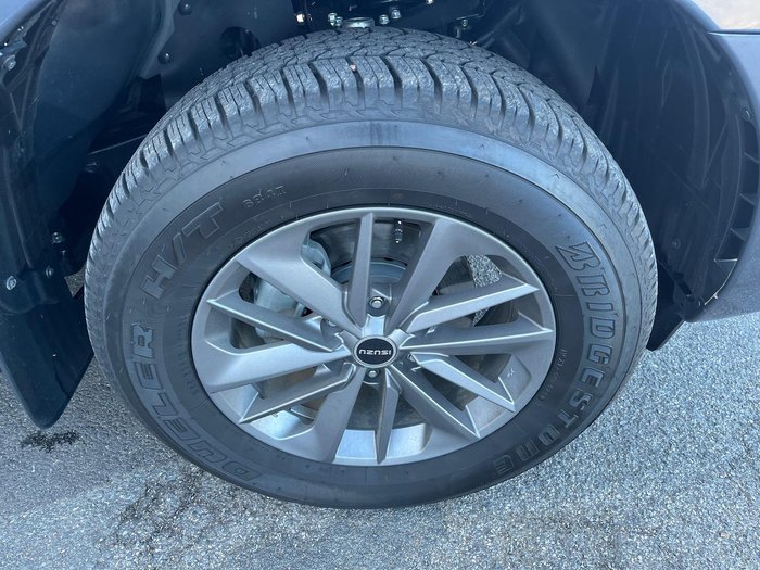 2025 Isuzu MU-X LS-U